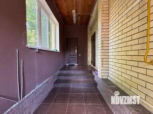 Дом 200м&sup2;, 2-этажный, участок 6 сот.  