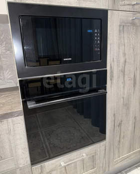 Дом 175м&sup2;, 2-этажный, участок 7 сот.  