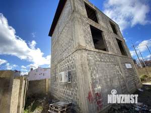 Дом 210м&sup2;, 3-этажный, участок 3 сот.  