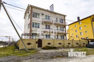 Дом 400м&sup2;, 3-этажный, участок 8 сот.  