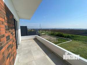 Дом 166м&sup2;, 2-этажный, участок 4 сот.  