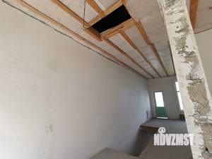 Дом 130м&sup2;, 2-этажный, участок 3 сот.  