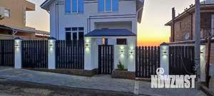 Дом 255м&sup2;, 2-этажный, участок 4 сот.  