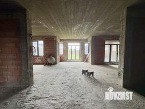 Дом 260м&sup2;, 2-этажный, участок 7 сот.  