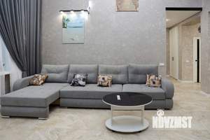 Дом 195м&sup2;, 3-этажный, участок 7 сот.  