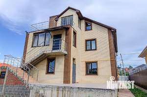 Дом 433м², 2-этажный, участок 7 сот.  