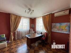 Дом 556м&sup2;, 2-этажный, участок 6 сот.  