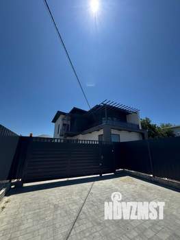 Дом 270м&sup2;, 2-этажный, участок 6 сот.  