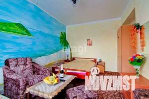 Дом 220м&sup2;, 2-этажный, участок 2 сот.  