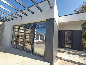 Дом 108м², 2-этажный, участок 8 сот.  