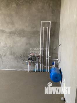 Дом 100м&sup2;, 2-этажный, участок 3 сот.  