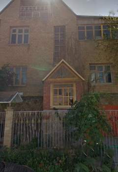 Дом 268м&sup2;, 3-этажный, участок 3 сот.  