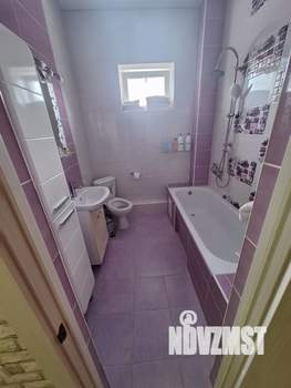 Дом 200м&sup2;, 2-этажный, участок 5 сот.  