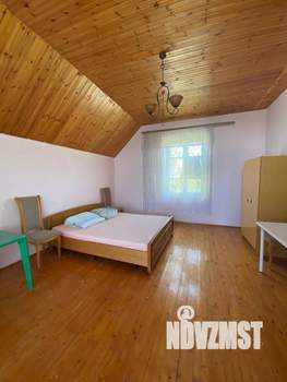 Дом 140м², 2-этажный, участок 7 сот.  