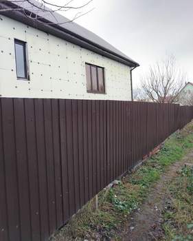 Дом 102м&sup2;, 2-этажный, участок 8 сот.  