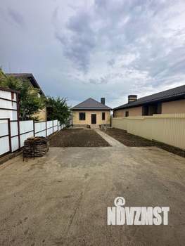 Дом 65м&sup2;, 2-этажный, участок 3 сот.  