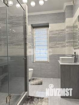 Дом 476м², 3-этажный, участок 10 сот.  