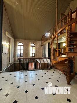 Дом 200м&sup2;, 2-этажный, участок 3 сот.  