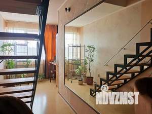 Таунхаус 142м², 3-этажный, участок 2 сот.  