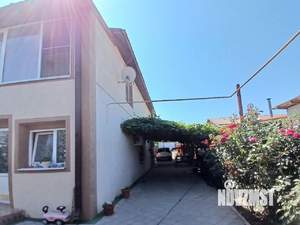 Дом 120м&sup2;, 2-этажный, участок 5 сот.  