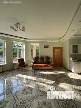 Дом 357м&sup2;, 3-этажный, участок 7 сот.  