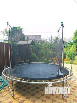 Дом 180м&sup2;, 2-этажный, участок 6 сот.  