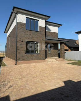 Дом 174м&sup2;, 2-этажный, участок 5 сот.  