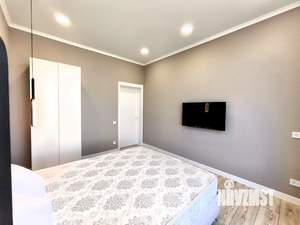 Дом 140м&sup2;, 2-этажный, участок 5 сот.  