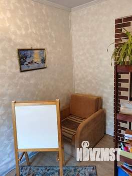 Дом 30м&sup2;, 2-этажный, участок 7 сот.  