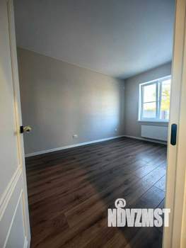 Дом 100м², 2-этажный, участок 8 сот.  