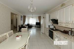 Дом 141м&sup2;, 2-этажный, участок 4 сот.  