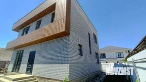 Дом 150м&sup2;, 2-этажный, участок 10 сот.  