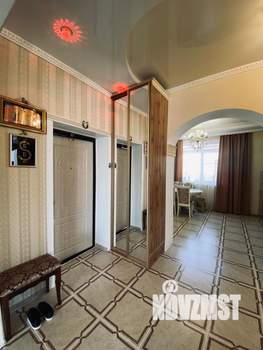 Дом 121м&sup2;, 2-этажный, участок 2 сот.  