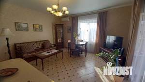 Дом 98м&sup2;, 1-этажный, участок 7 сот.  