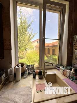 Коттедж 180м&sup2;, 2-этажный, участок 5 сот.  