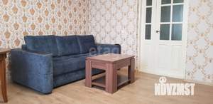 Дом 82м&sup2;, 2-этажный, участок 10 сот.  