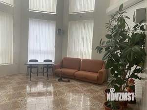 Дом 550м&sup2;, 2-этажный, участок 8 сот.  