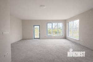 Дом 120м&sup2;, 2-этажный, участок 6 сот.  