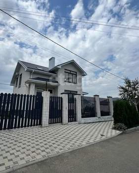 Дом 162м², 2-этажный, участок 8 сот.  