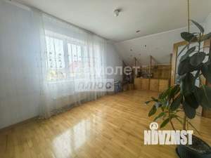 Дом 144м², 2-этажный, участок 5 сот.  