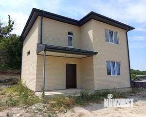 Дом 160м², 2-этажный, участок 8 сот.  