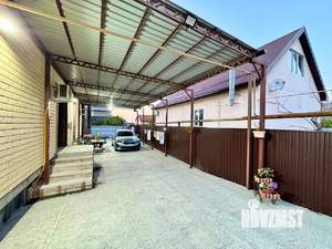 Дом 331м², 2-этажный, участок 6 сот.  