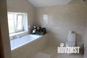 Дом 250м&sup2;, 2-этажный, участок 5 сот.  