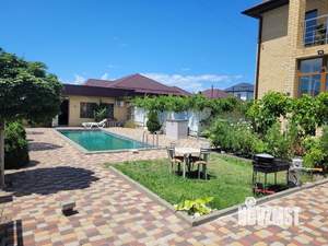 Дом 160м&sup2;, 2-этажный, участок 4 сот.  