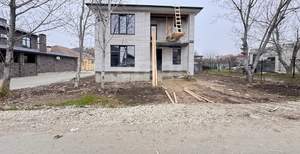 Дом 150м&sup2;, 2-этажный, участок 3 сот.  