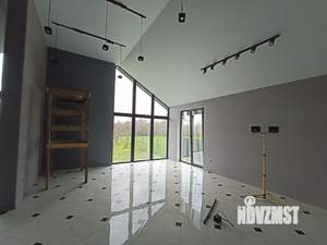 Дом 130м², 2-этажный, участок 8 сот.  