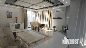 Дом 381м², 2-этажный, участок 10 сот.  