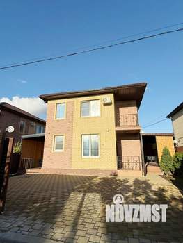 Дом 220м², 2-этажный, участок 4 сот.  