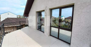 Дом 306м&sup2;, 2-этажный, участок 10 сот.  