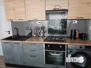 Дом 45м&sup2;, 2-этажный, участок 6 сот.  